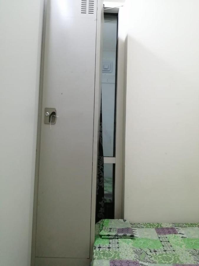 Deira Partition Room Дубай Екстериор снимка